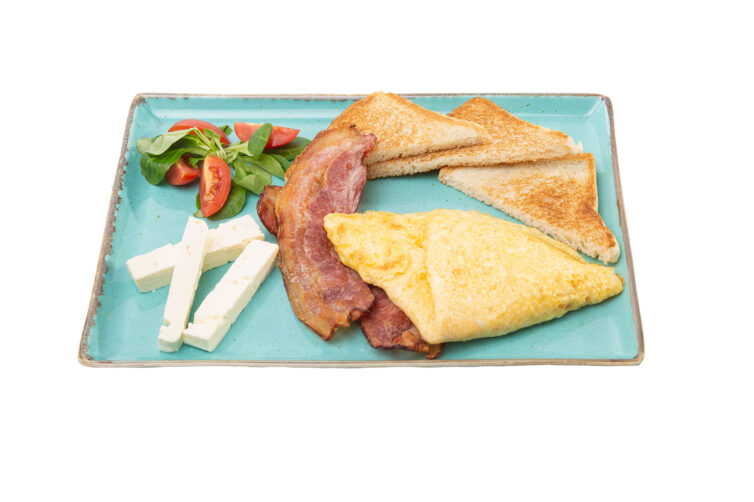 Omleta cu branza si bacon
